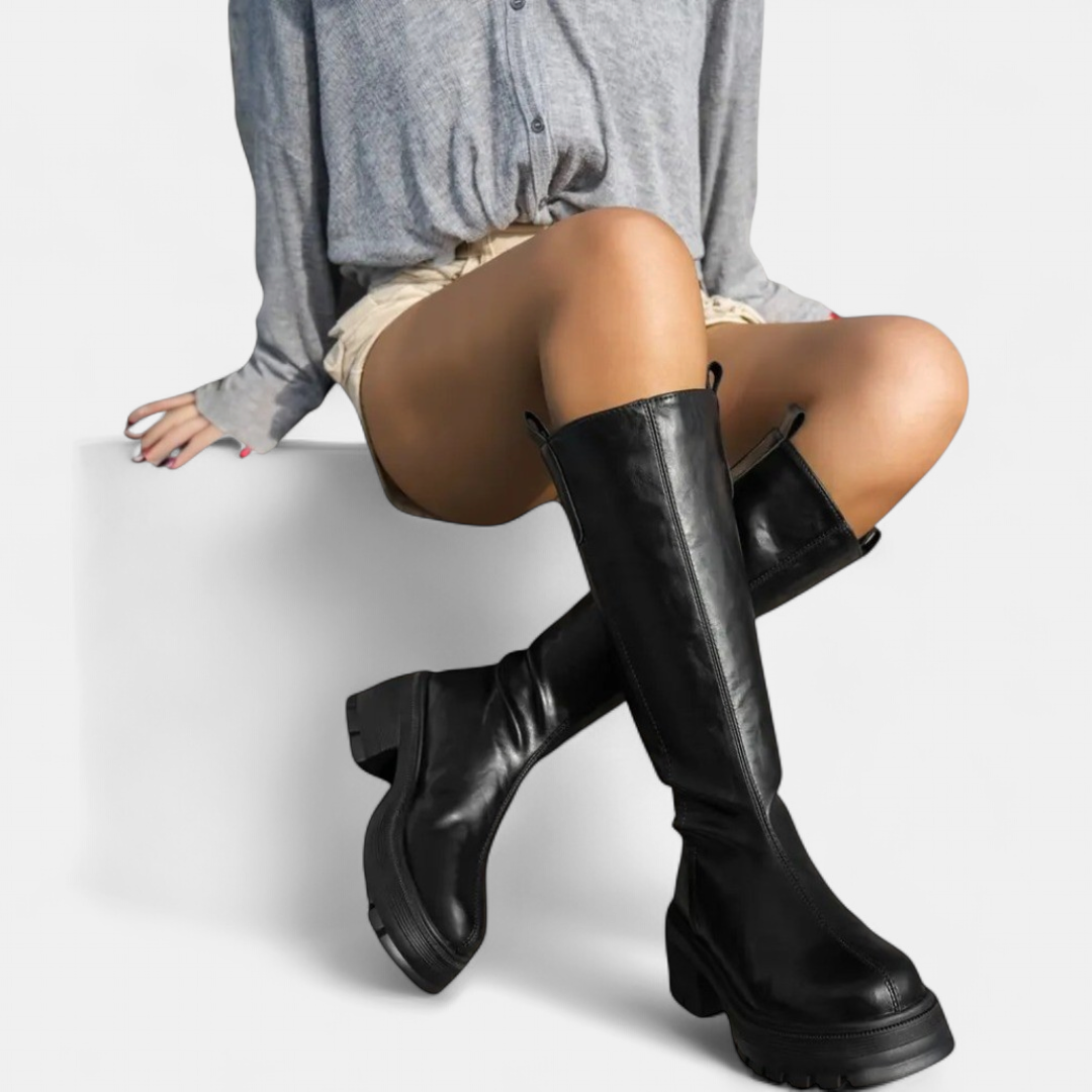 Black_1cf452a7-44ce-4292-bdc4-e5124727395c
