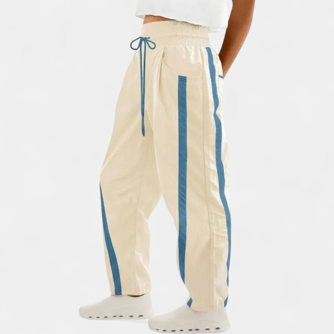 Beige_d8471baf-d4e1-4903-9ab7-50b2be39e4d5