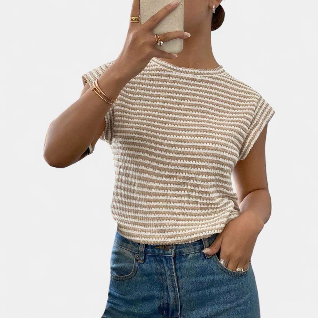 Apricot_pr_97a4af8e-81fd-40e9-a780-3891e0e041ca