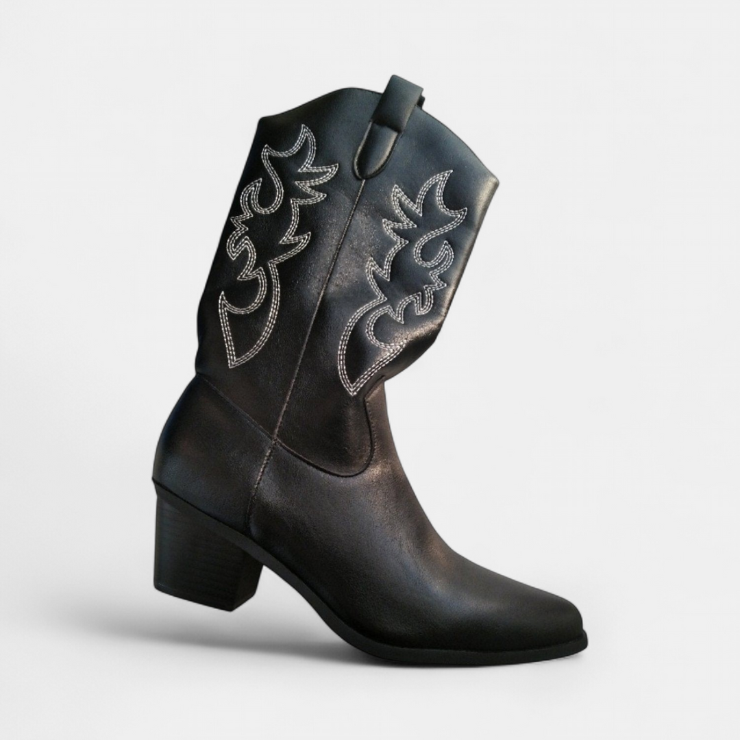 Black_Embroidered_B_55ae0c92-435b-43fc-a5ce-b72e586e00cb