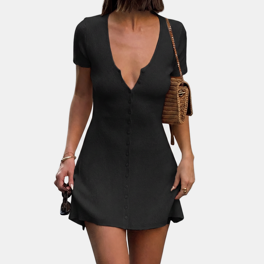 Black_flat_97295282-a817-4f70-87de-83fef032e862