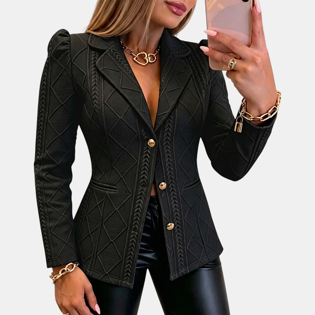 Black_flat_sq_d87211b3-1074-4c4b-9dbf-a35a642e93fa