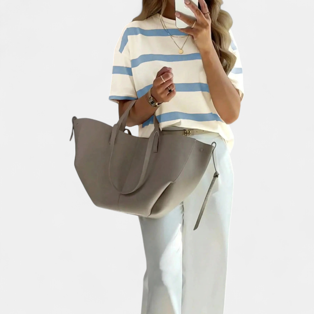 Blue_and_white_pr