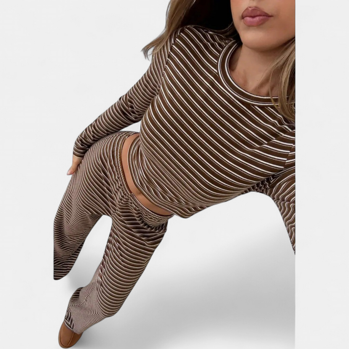 Brown_a215dc96-219c-47b1-b5c1-d4ea189ec3f8