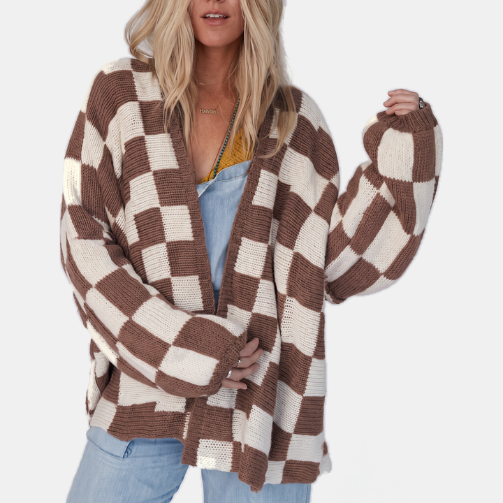 Brown_flat_sq_3f9bf68c-b895-44c2-9b65-ea3f512a2cca