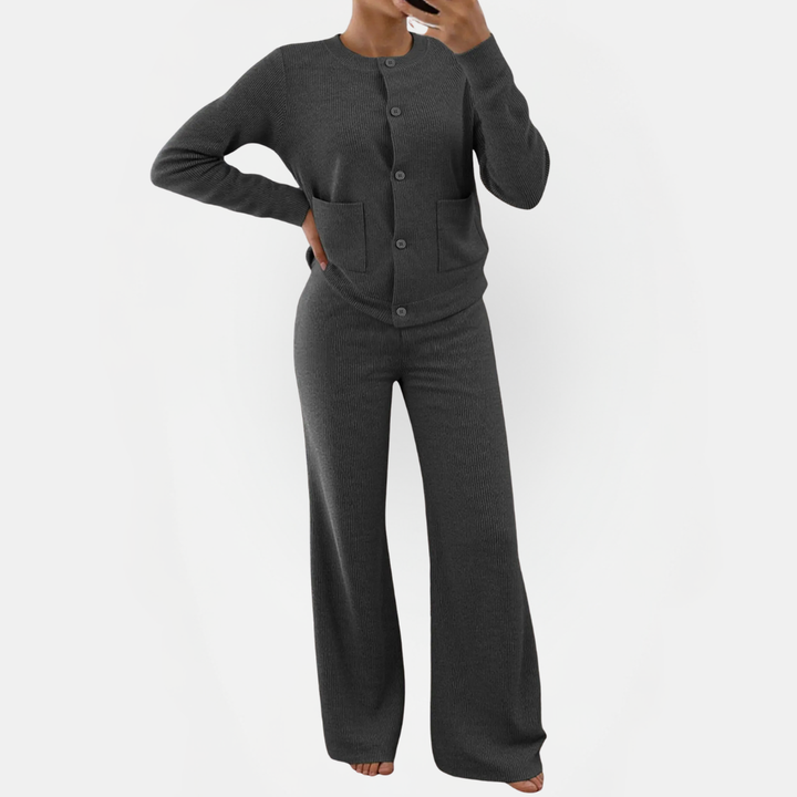 Dark_Gray_3bbd580d-32e6-465b-b9ca-d6b249adebe1