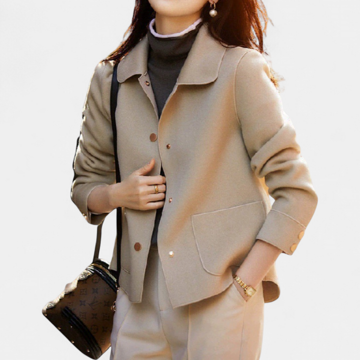 Khaki_3e421e91-101d-450a-a5ce-e00a5def7c58