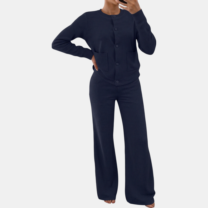 Navy_blue_flat_sq