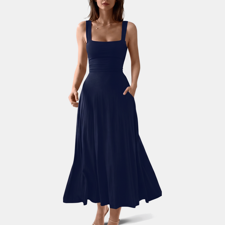 Navy_flat_sq_d6b5d26c-aa31-4739-97e2-e1e3b4829777
