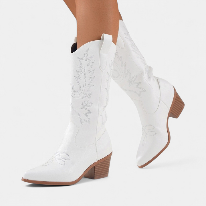 White_Embroidered_C_80db0f50-9a6d-4784-a53c-7b96965ae676