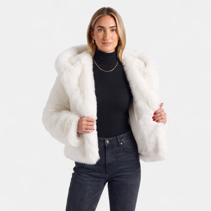 Women's Oversized Short Faux Fur Coat, Open Front Wide Cuffs