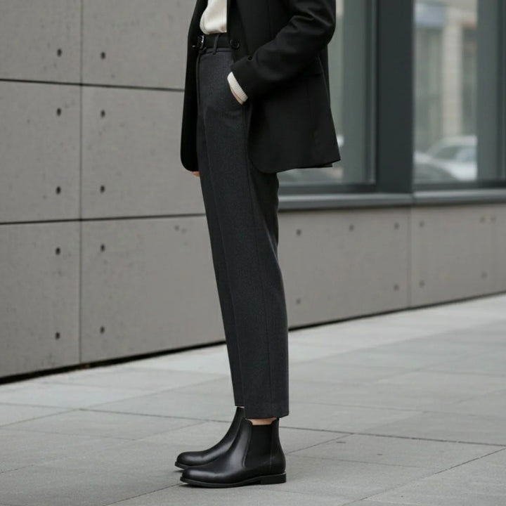 Women's Black Chelsea Boots, Low Block Heel Round Toe Pull Tab