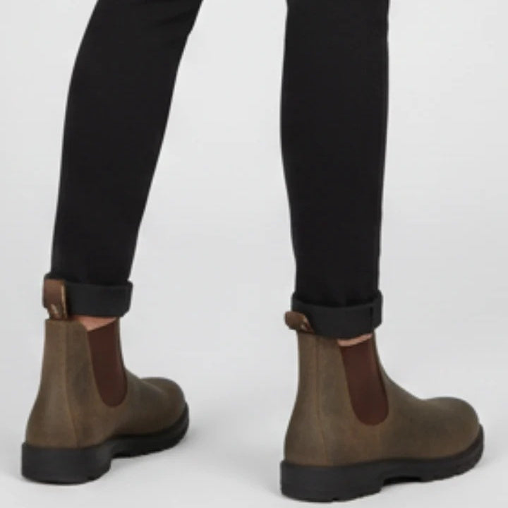 Women's Flat Chunky Chelsea Boots, Round Toe Gusset Pull Tabs