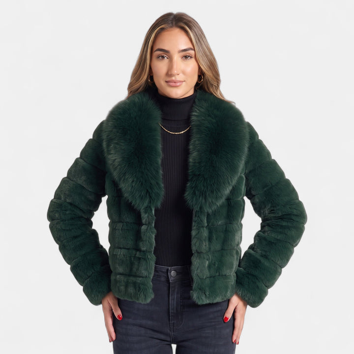 Women's Short Oversized Faux Fur Coat, Relaxed Boxy Fit