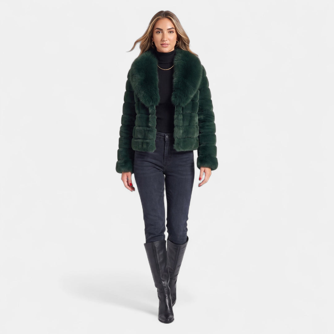 Women's Short Oversized Faux Fur Coat, Relaxed Boxy Fit