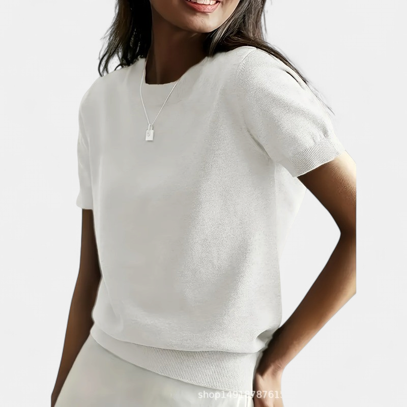 white_ed5ae075-9838-492e-8486-2eb44804e52c